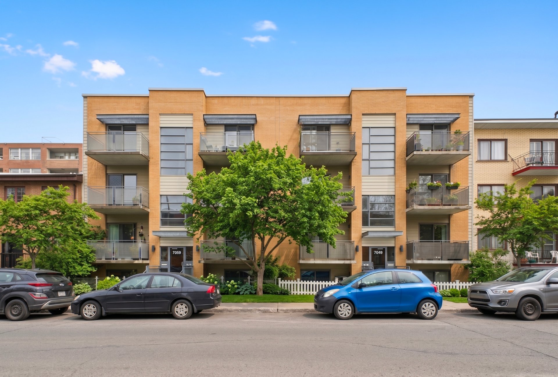7049, Rue Durocher, APP. 301 - Photo1