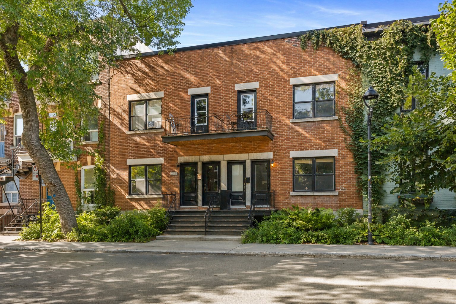 3490, Av. des Érables - Photo1