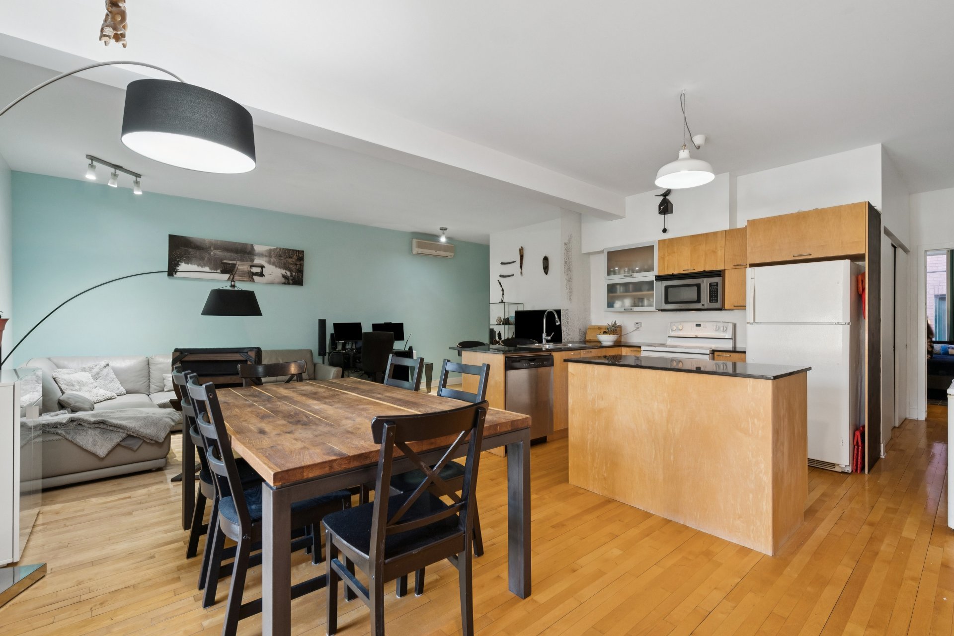8480, Av. Casgrain - Photo1