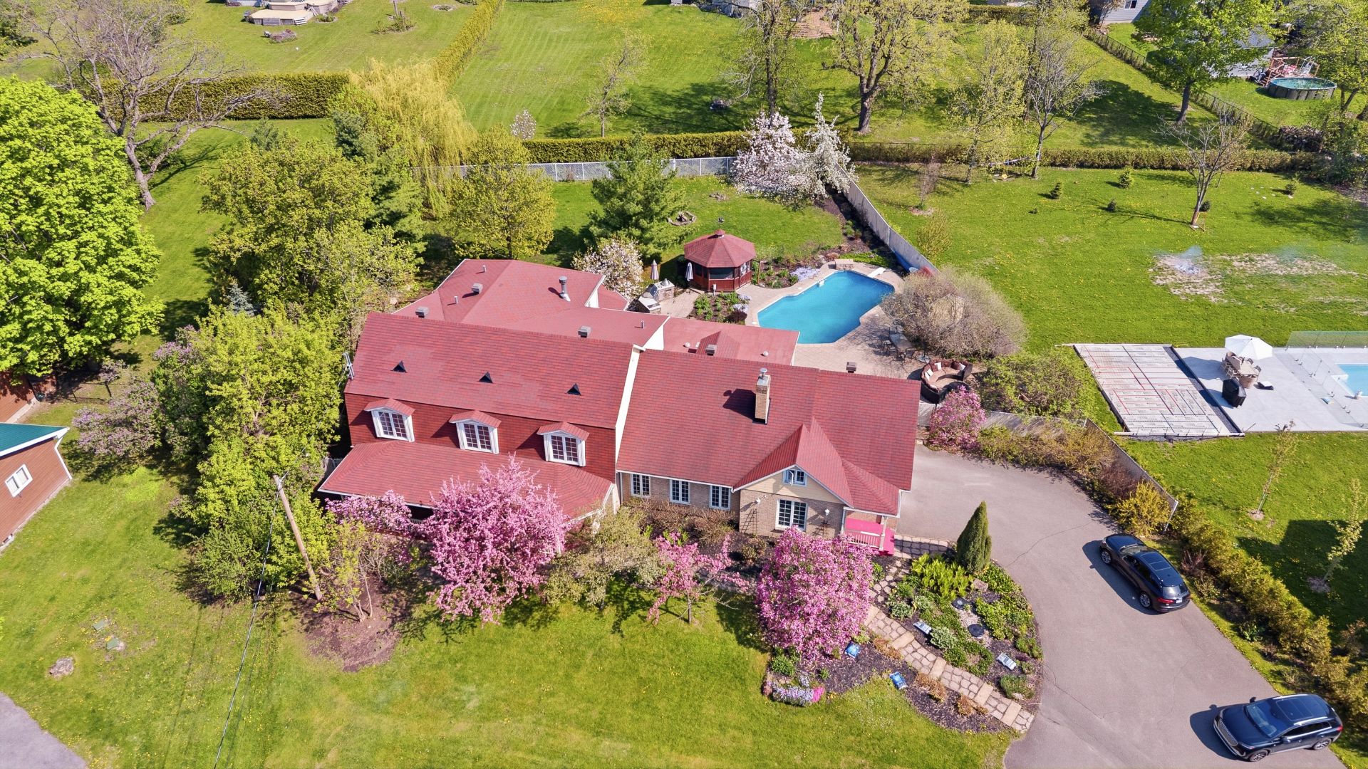 670, Ch. du Lac-St-Louis - Photo1