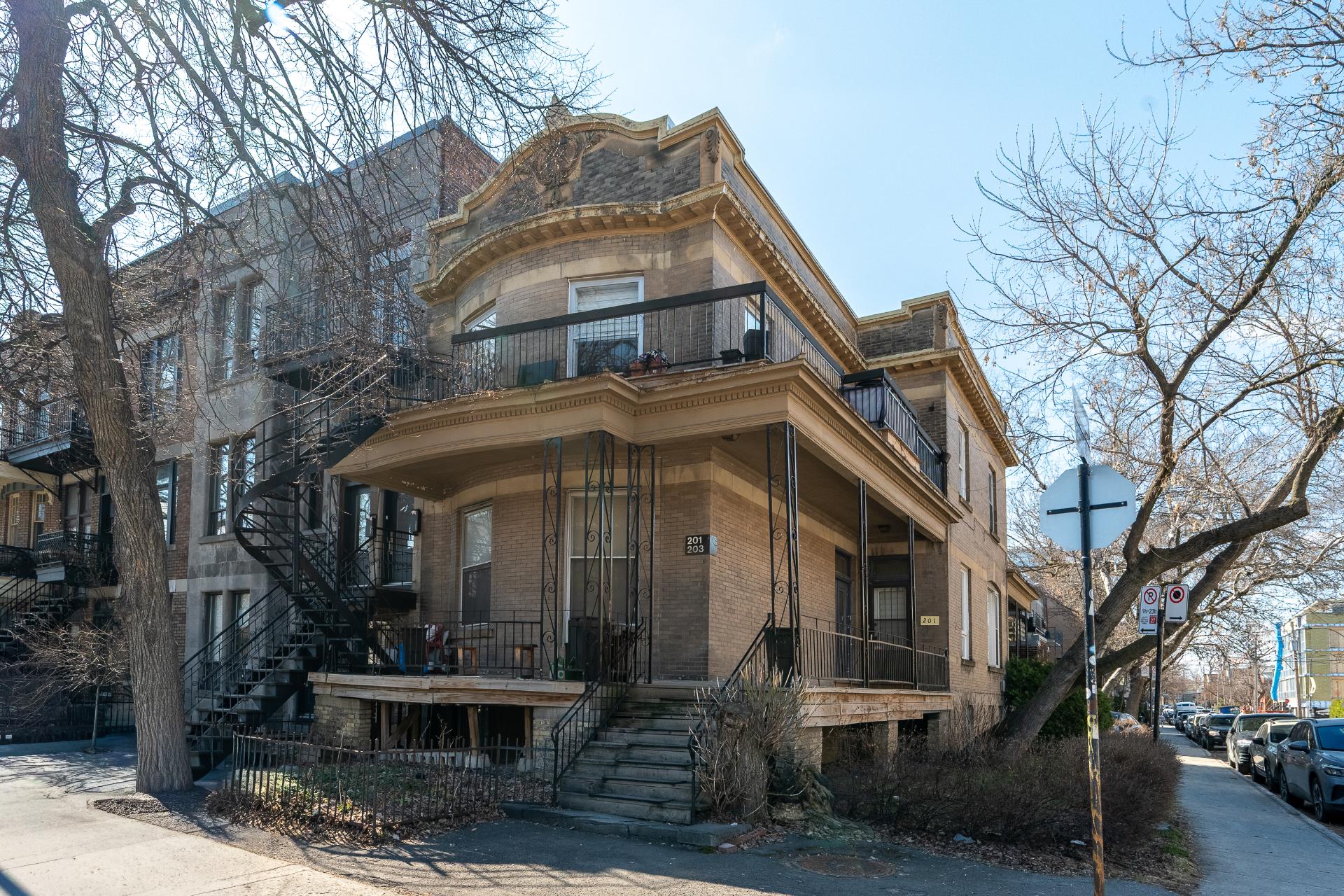 201-203, Boul. St-Joseph O. - Photo1