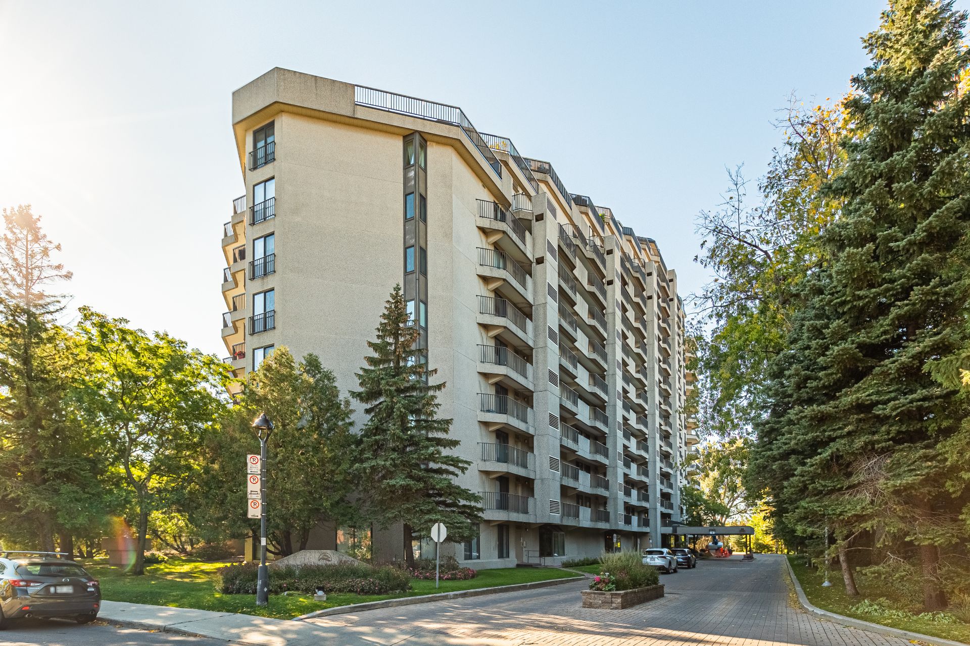 6150, Av. du Boisé, APP. 6K - Photo1
