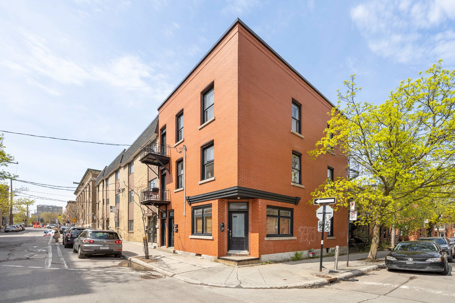 4851-4855, Rue De Bullion - Photo1