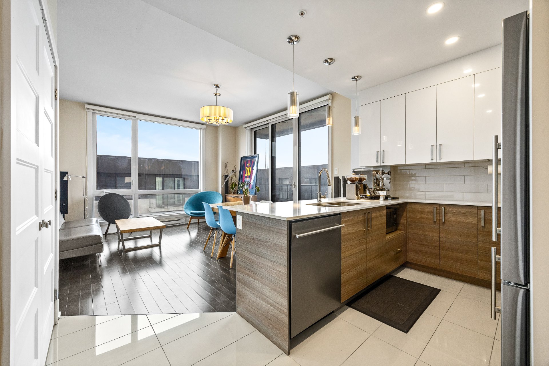775, Av. Plymouth, APT 707 - Photo1