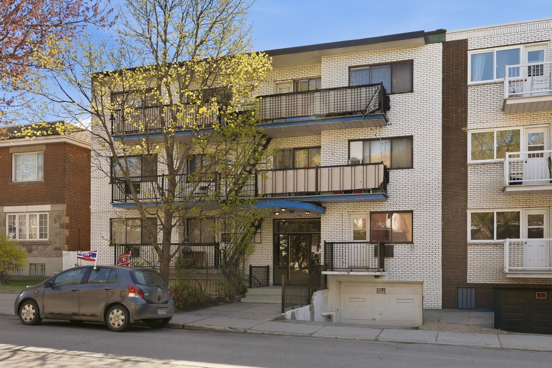 3290, Av. Van Horne - Photo1