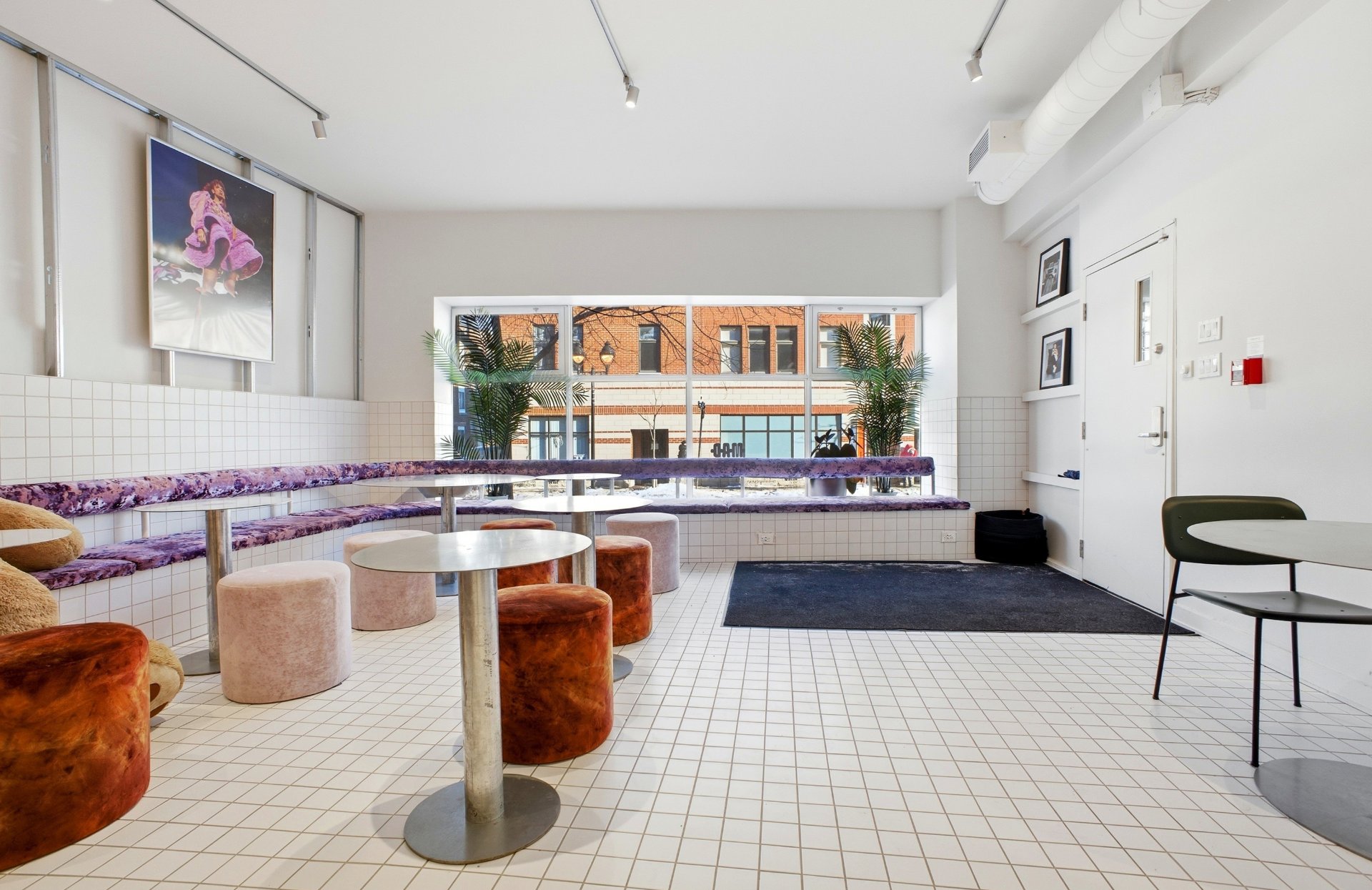 815, Rue Ontario E., APP. 100 - Photo1
