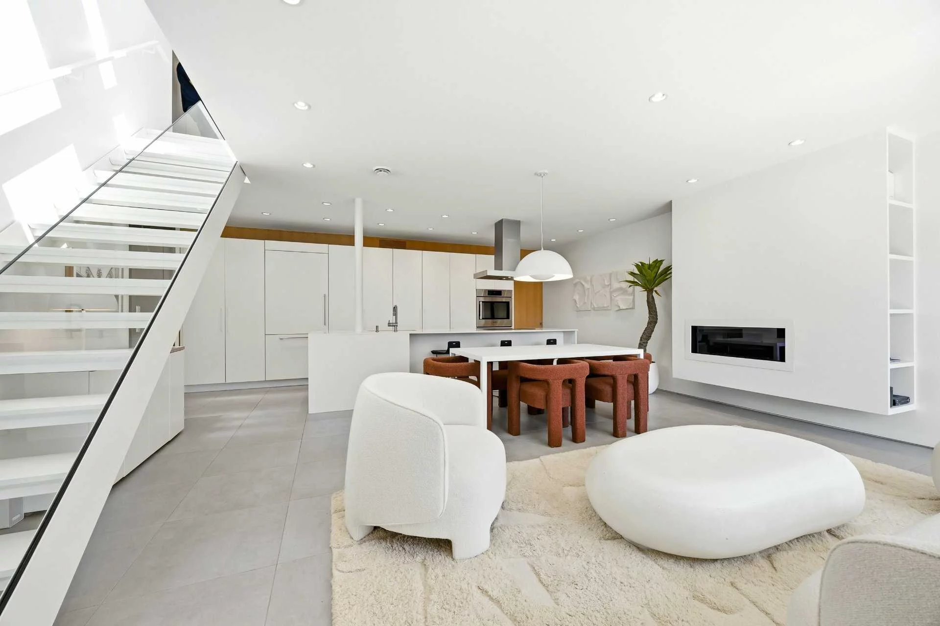 137, Av. Westminster N., APT C - Photo1