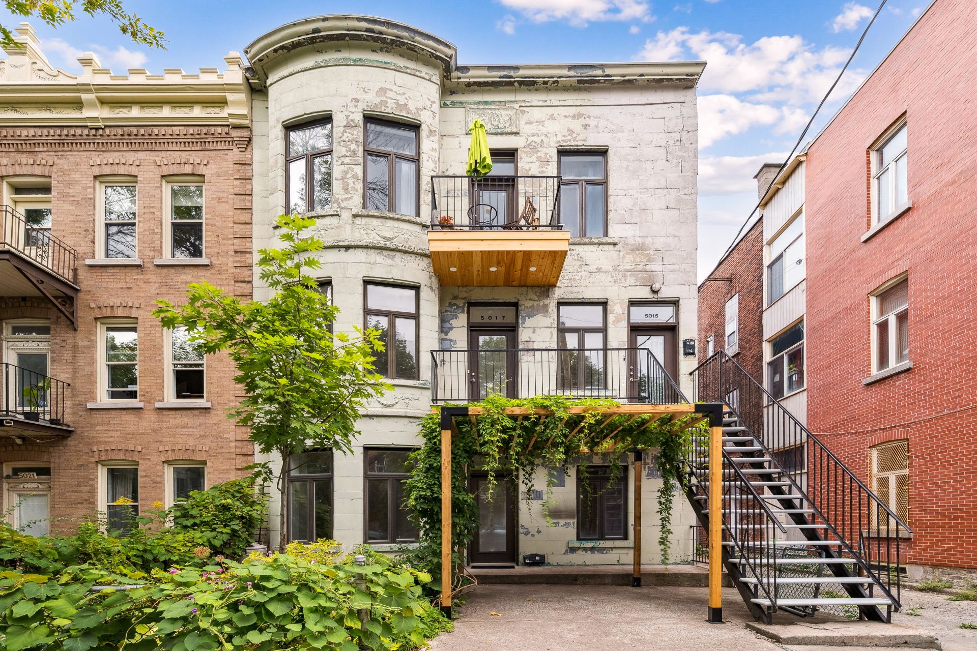 5017, Av. de l'Esplanade - Photo1