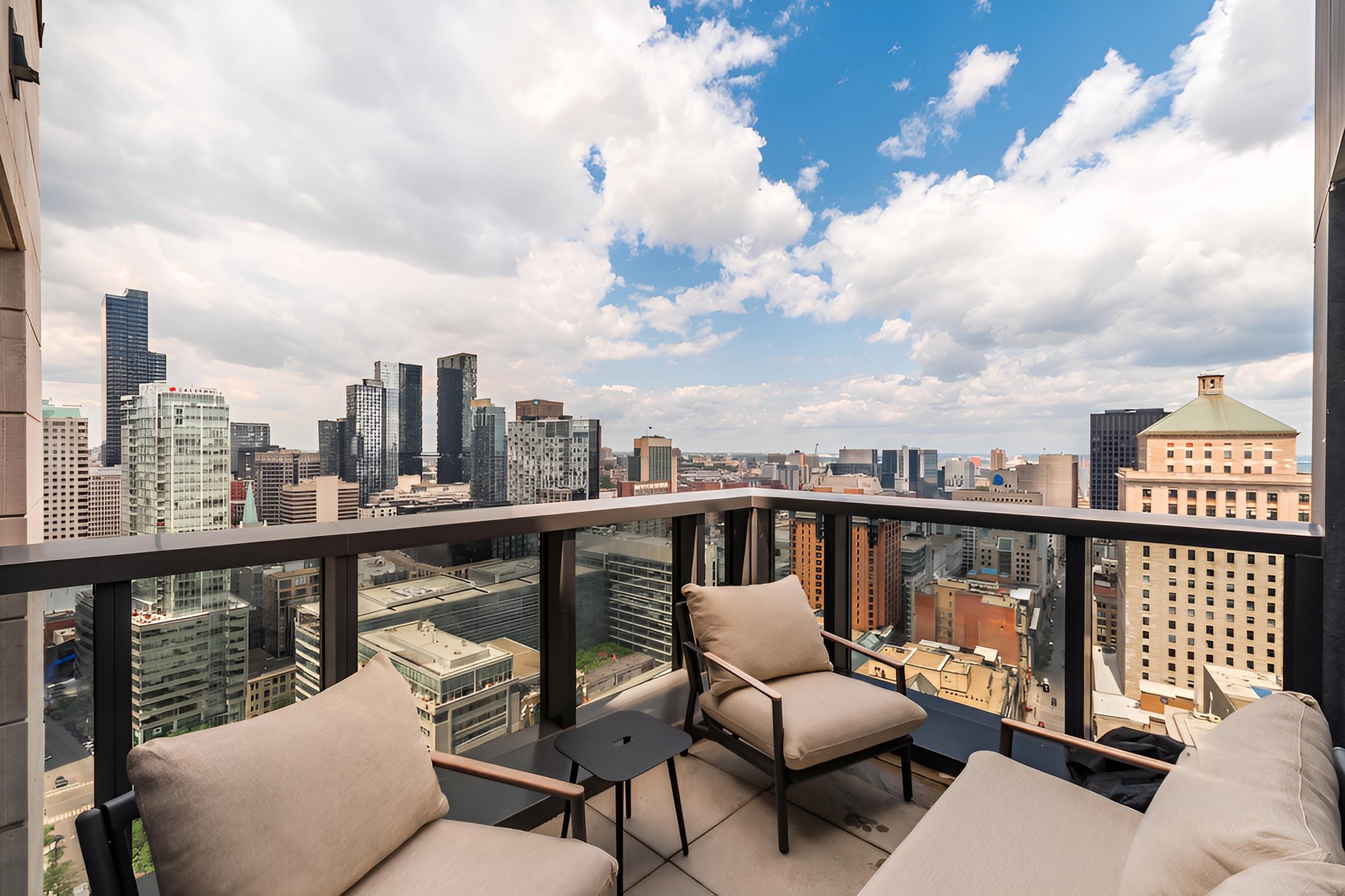 628, Rue St-Jacques, APP. 3301 - Photo4