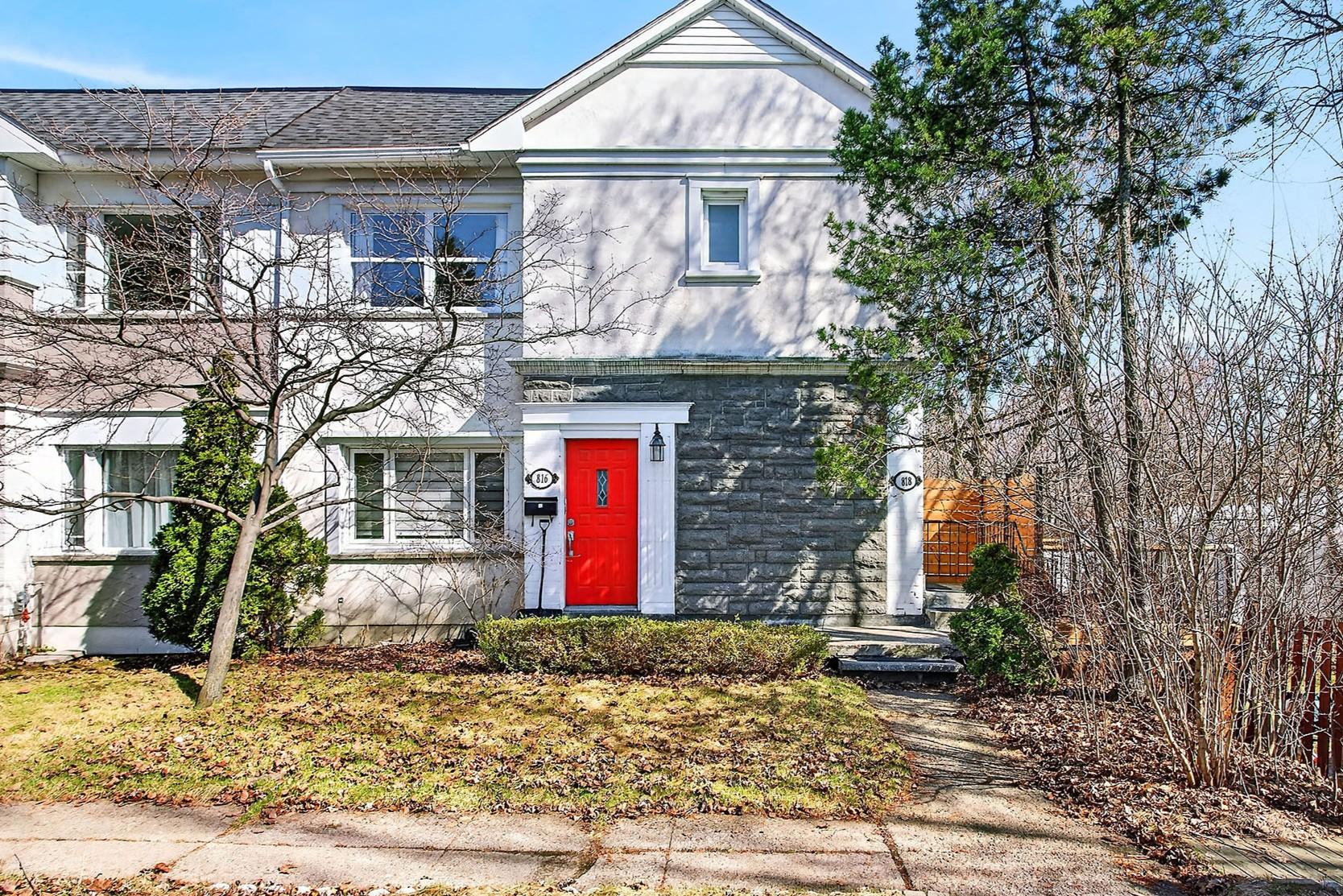 818, Ch. Canora - Photo1