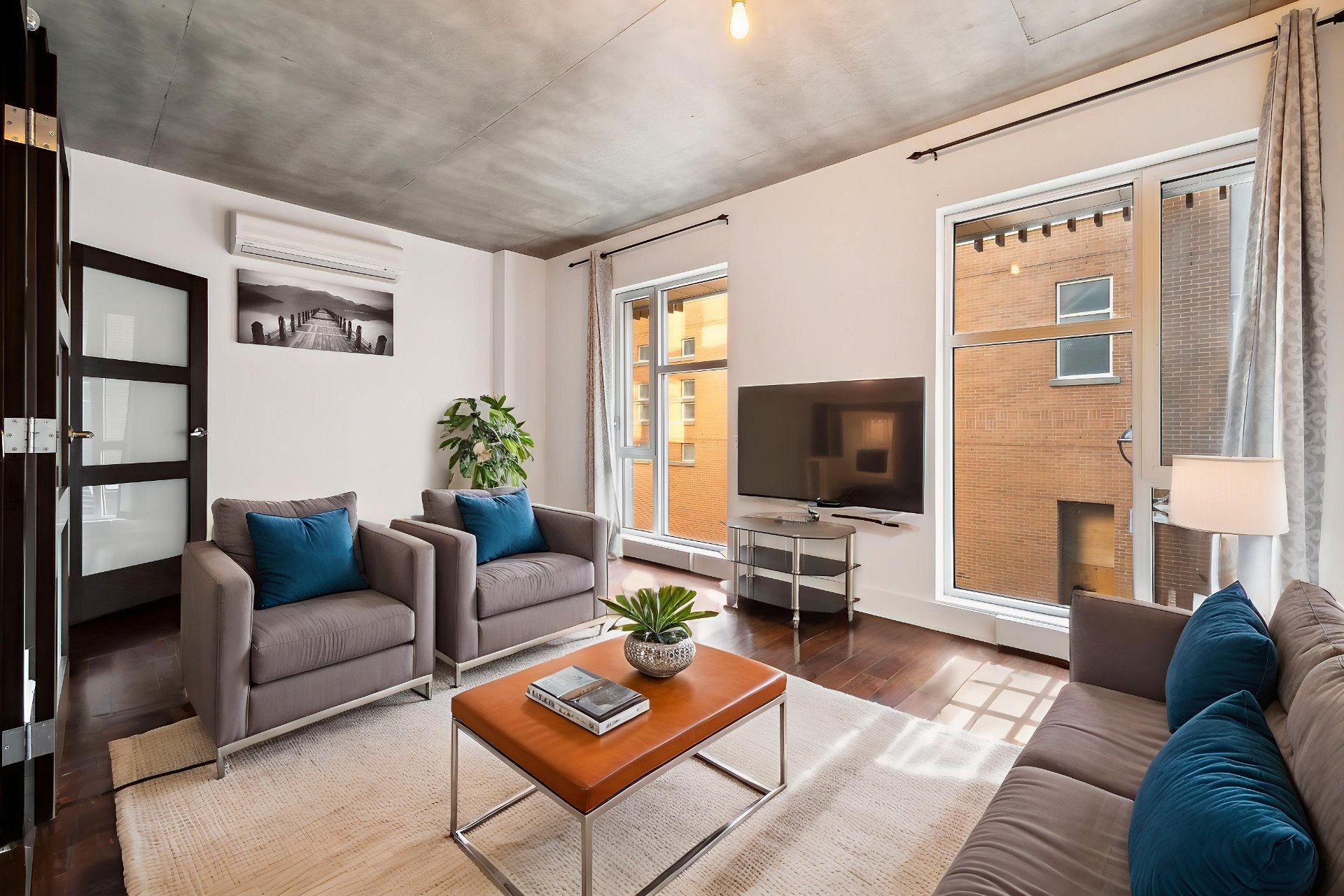 109, Rue Charlotte, APP. 201 - Photo1