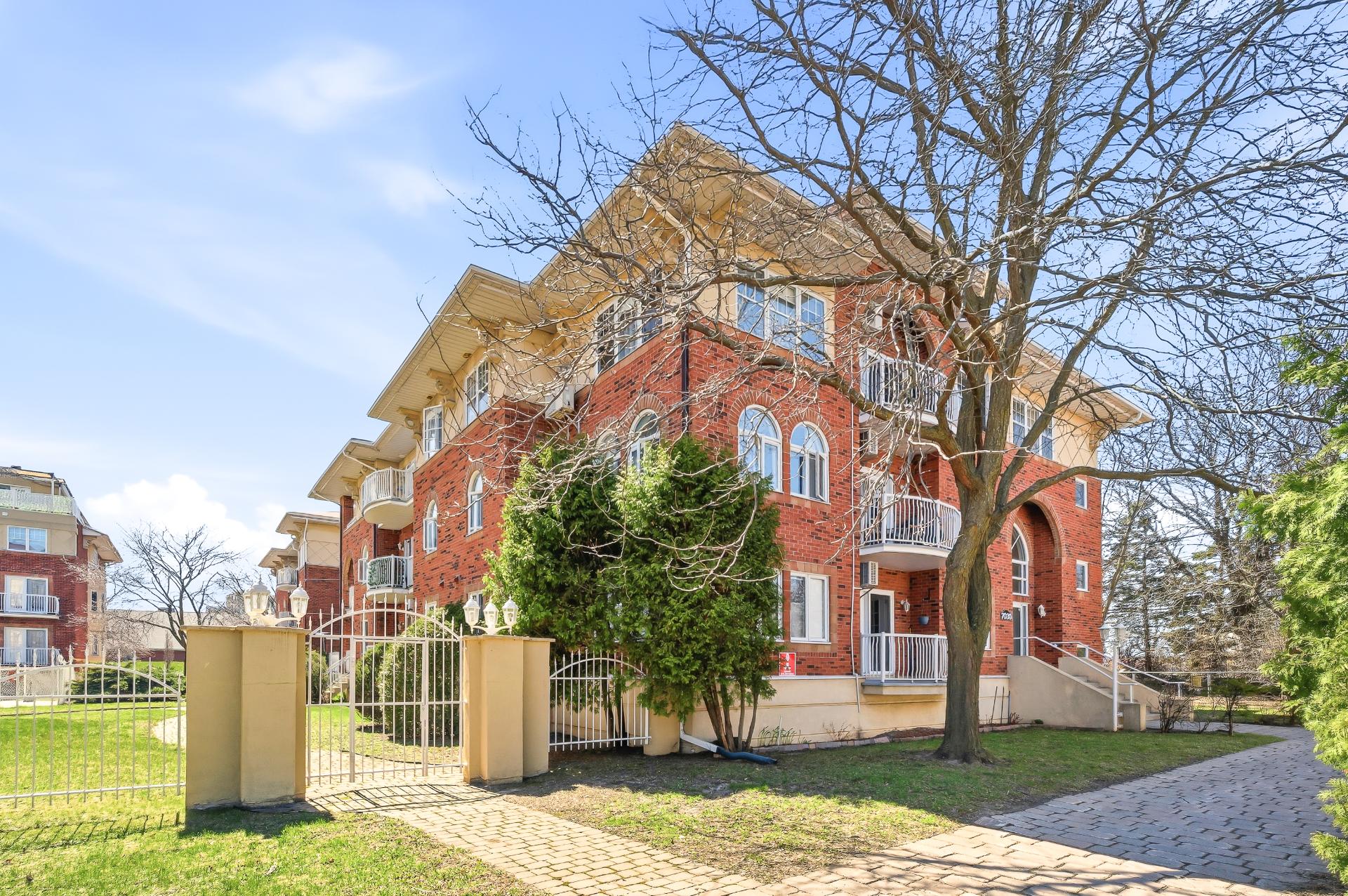 7030, Rue Marie-Rollet, APP. 2C - Photo1